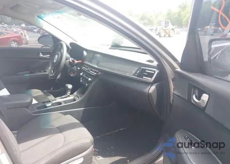 2018 Kia Optima Lx z USA, uszkodzony, nr VIN 5XXGT4L39JG253627